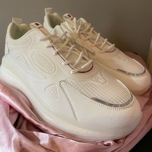 SPIEZ Athletic Shoes